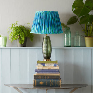 Smaller Raddle table lamp in green glass
