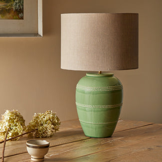 Ted table lamp in green