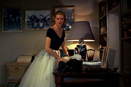 How to turn on a lamp like Grace Kelly