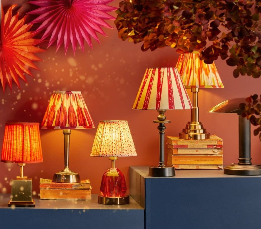 A guide to styles and shapes of lamp shade