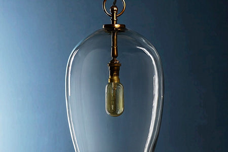 Glass pendant lights – a buyer’s guide