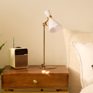 Valiant desk light in white