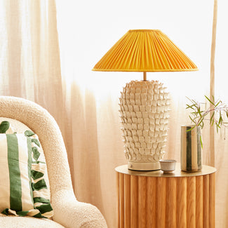Stucco rechargeable table lamp in stone ceramic