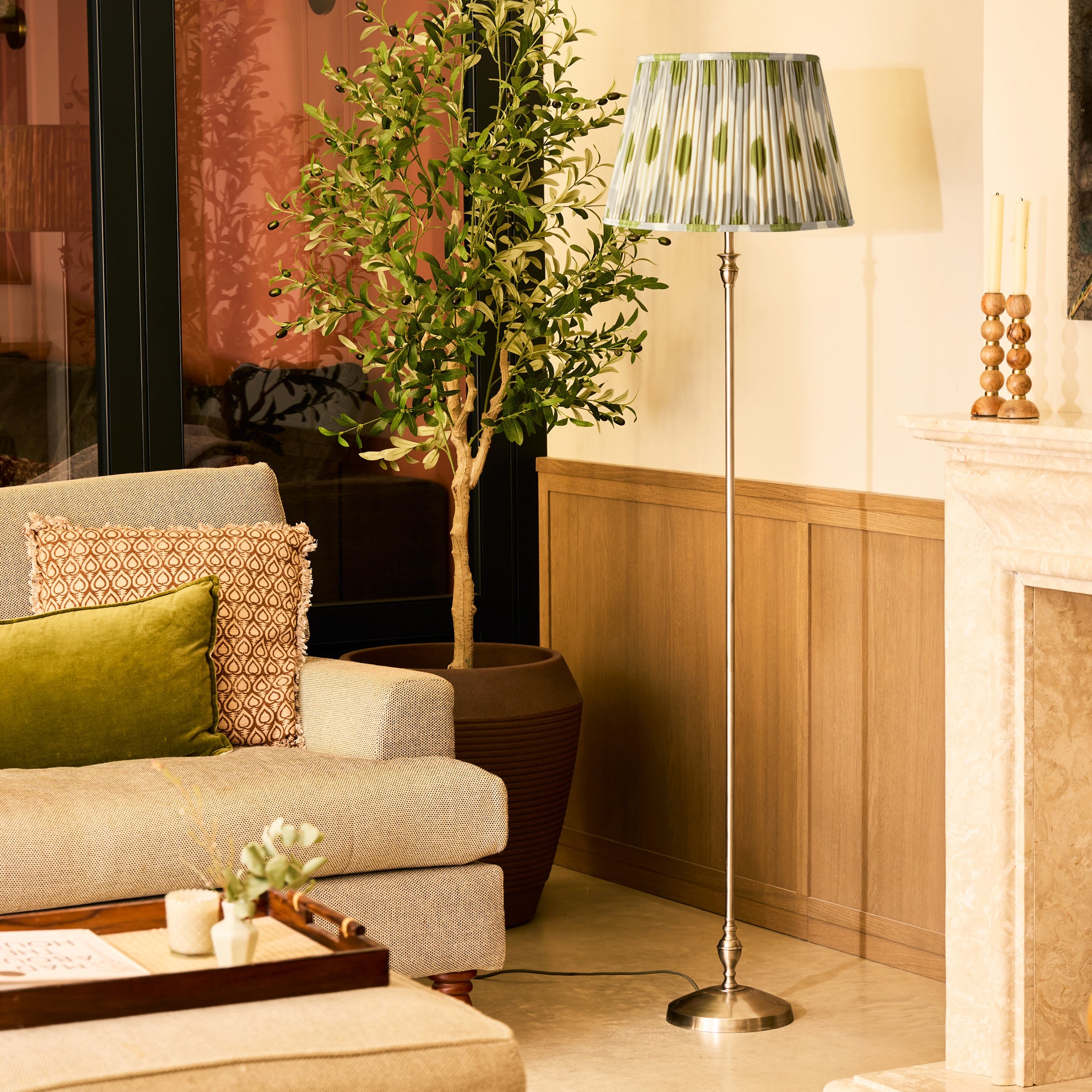 Hanna standing lamp in antique silver - Main Image