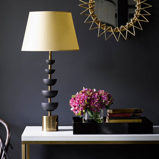 Crescent table lamp in black marble