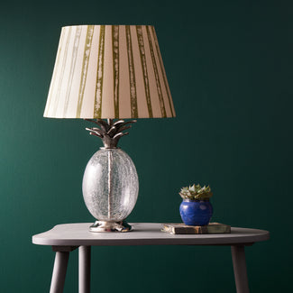 Carmen table lamp in nickel and crackle glass