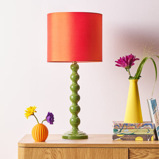 Lillee table lamp in green
