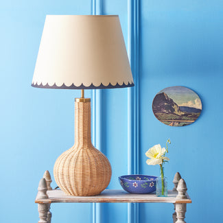 Fiasca table lamp in rattan