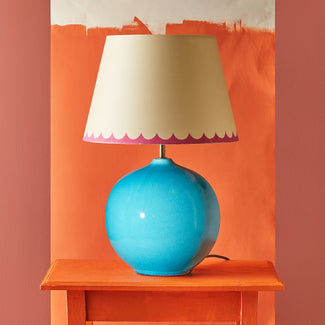 Olly table lamp in turquoise