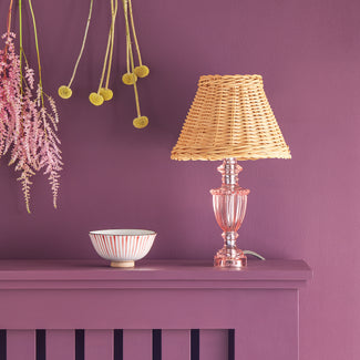 Urnie bedside lamp in blush pink resin