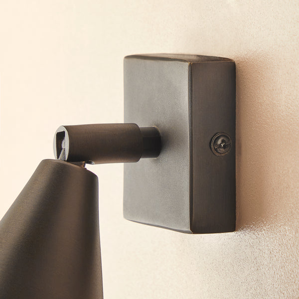 Crick single spotlight in bronze