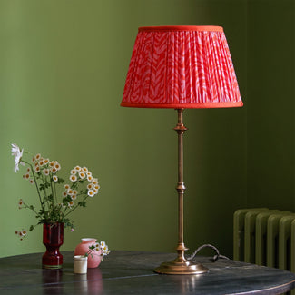Trindle table lamp in brass